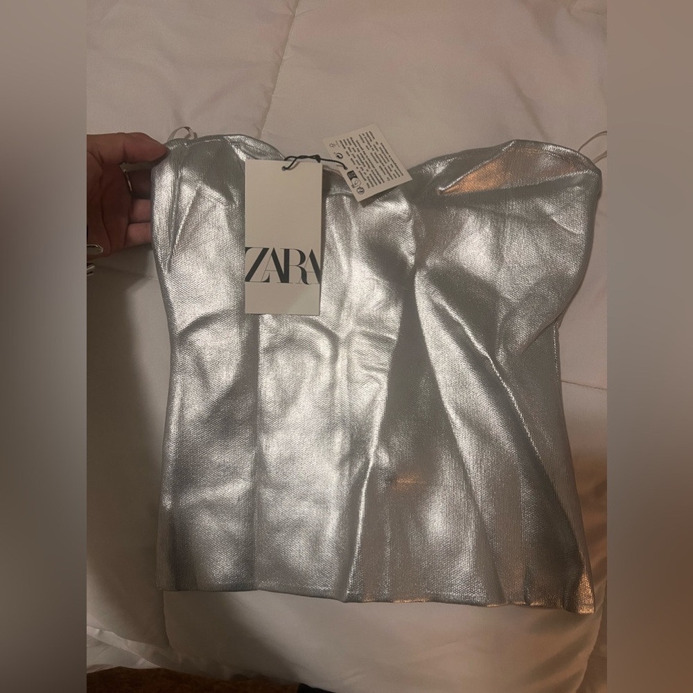 Never Worn BRAND NEW Zara top